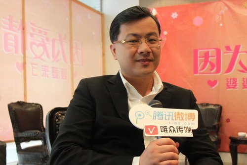 卫哲:呼吁推动巨型基金 看好阿里对雅虎回购