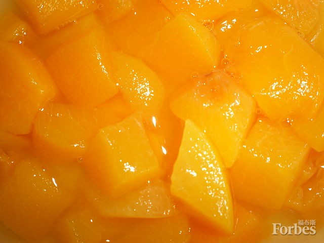 加工过的桃块。
