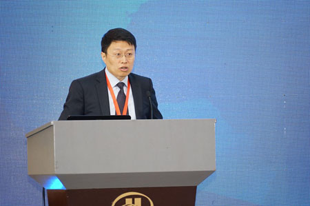海尔家电产业集团副总裁陈录城介绍互联工厂