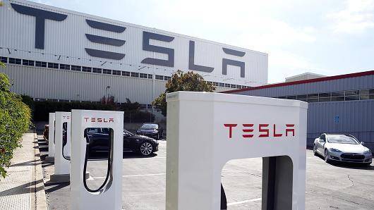 美国畅销的电动汽车特斯拉打算来中国生产了，你会买账吗？
