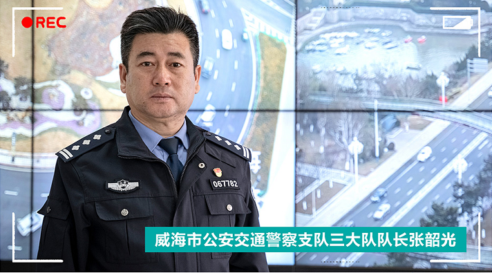 海信发布会上的特殊身影：公交车调度员、出租车司机、交警