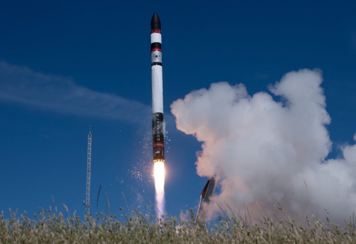 F16_Liftoff_2-e1617901701176.jpg