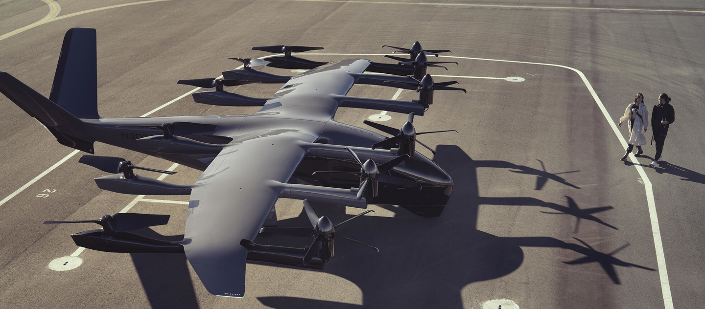 Archer 全尺寸 Midnight 四人 eVTOL 空中出租车：充电 10 分钟飞行 32km