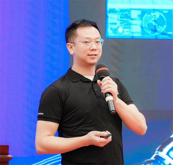 图六 深圳天海宸光科技有限公司联合创始人、首席科学家段立新教授.jpg