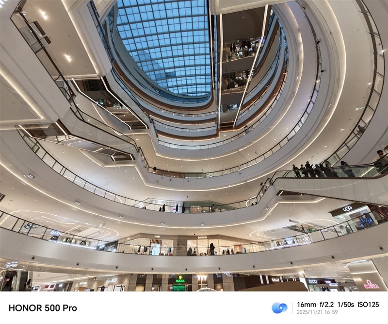 把8000mAh塞进直屏！荣耀500 Pro评测：开卷“全面旗舰”