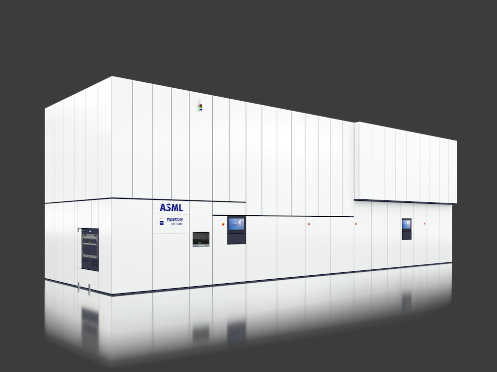 ASML:High NA EUV 累计曝光超 135 万片晶圆,10 台客户系统投运