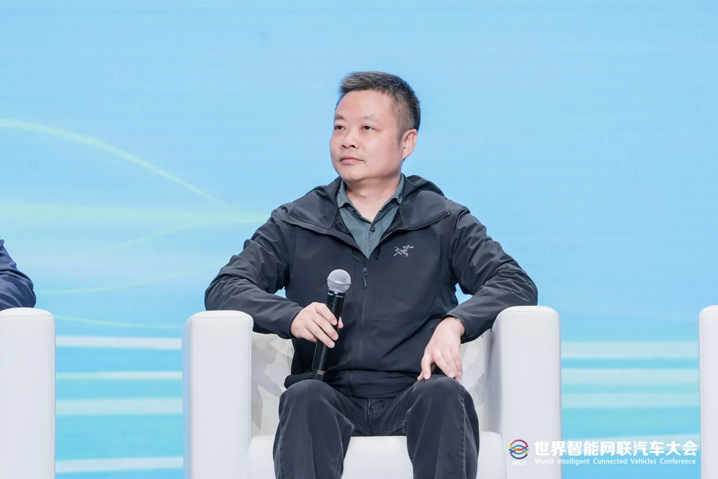 何小鹏:L4 技术落地大概在 2028 年下半年,需要全体系软硬件一起开发